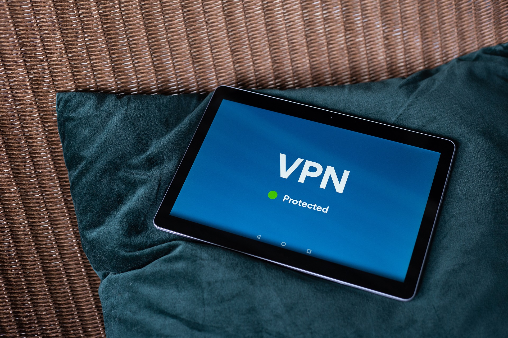 Tablet showing Avast VPN